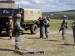 米兵ボディチェック1.jpg